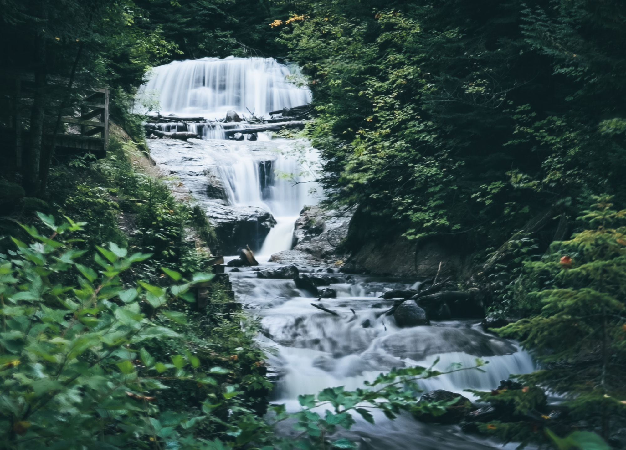 sable_falls_long_exp_2.jpg